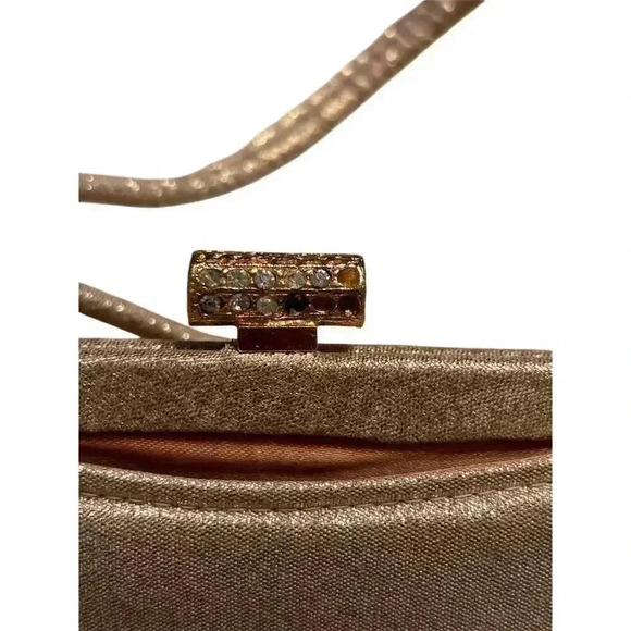 Admiral Vintage Gold Metallic Clutch with Ornate Clasp Formal Bag - Picture 4 of 6